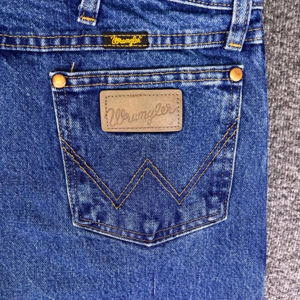 Wrangler Jeans Men 35x33 Blue Cowboy Cut 13MWZGK Straight Western Workwear Rodeo